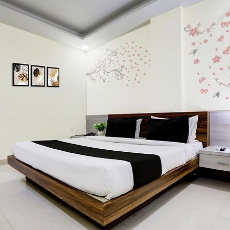 Super Townhouse Hoshangabad Road Near Aashima Mall Samarda Kaliāsot Dış mekan fotoğraf