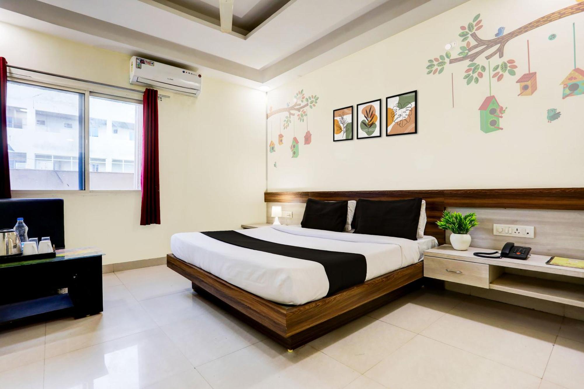 Super Townhouse Hoshangabad Road Near Aashima Mall Samarda Kaliāsot Dış mekan fotoğraf