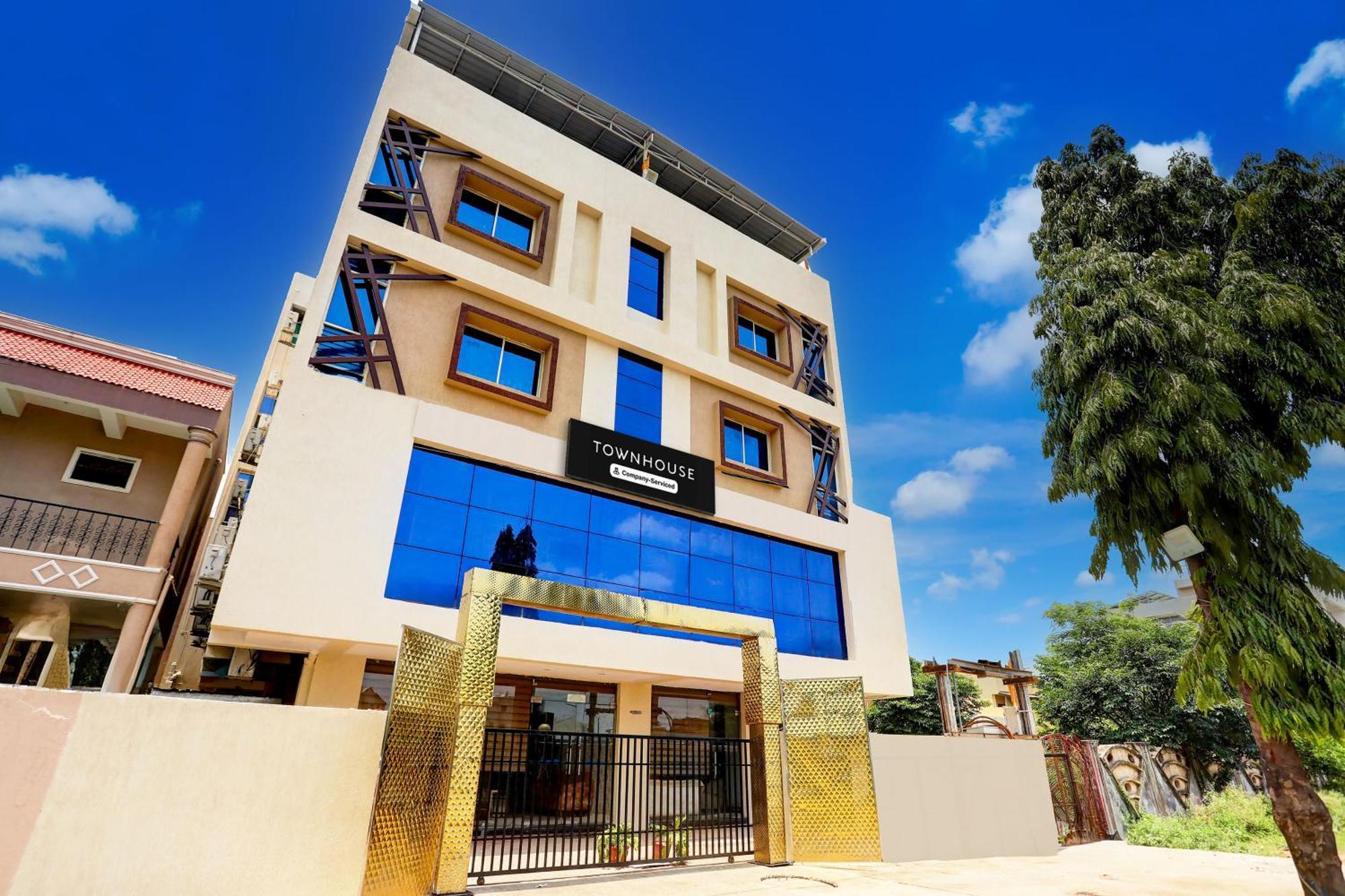 Super Townhouse Hoshangabad Road Near Aashima Mall Samarda Kaliāsot Dış mekan fotoğraf